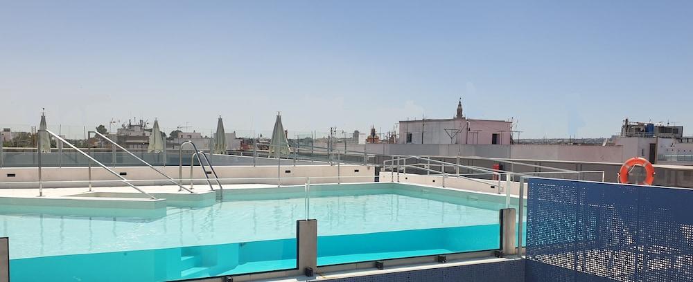 Hotel Macià Kubb